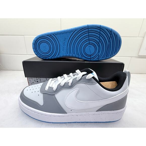 Nike Dunk Low SE GS “Photon Dust / Wolf Grey” – Youth Size 6 – New, Never Worn - Picture 2 of 6